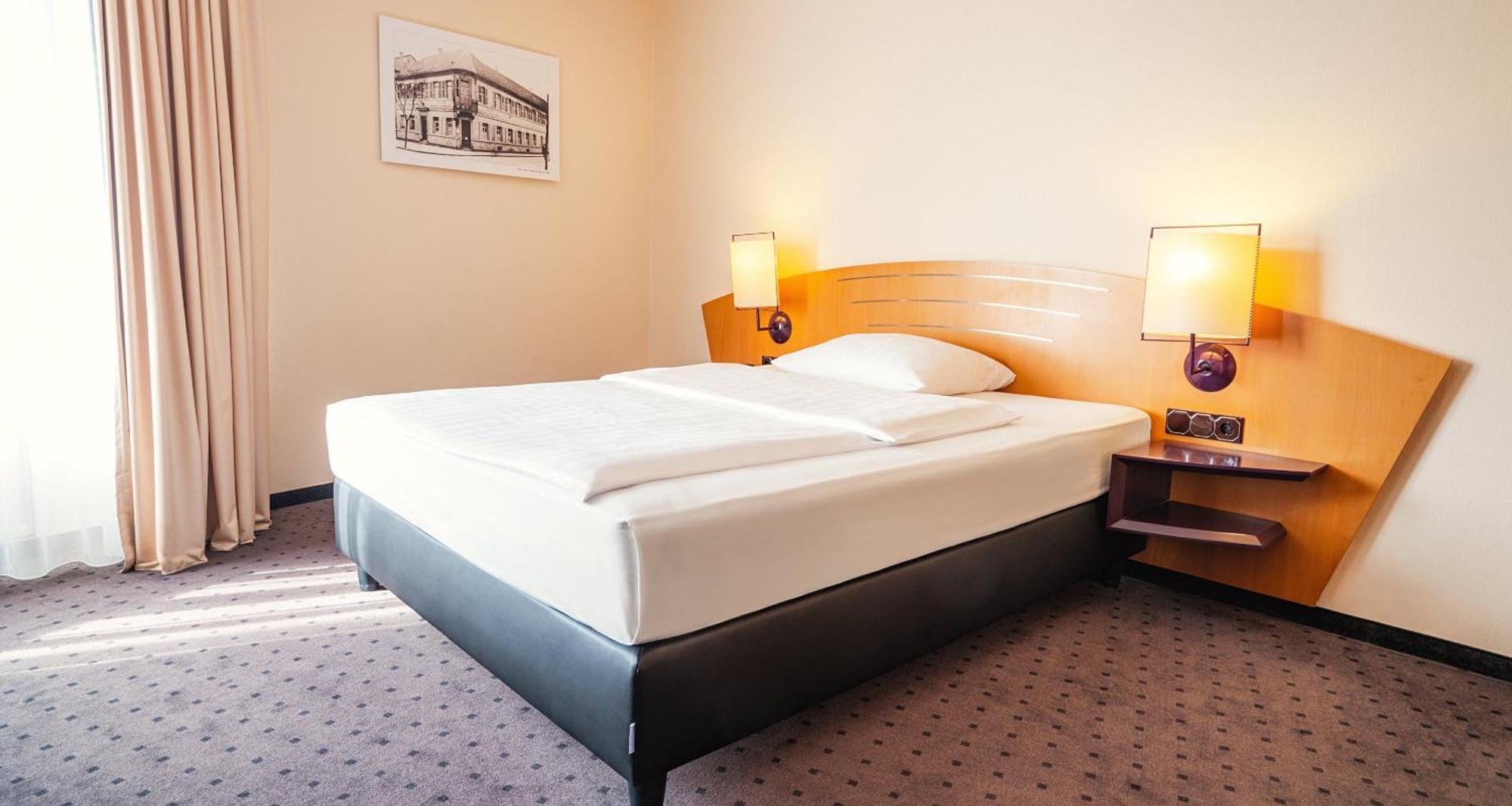 Victor'S Residenz-Hotel Frankenthal Frankenthal  Δωμάτιο φωτογραφία